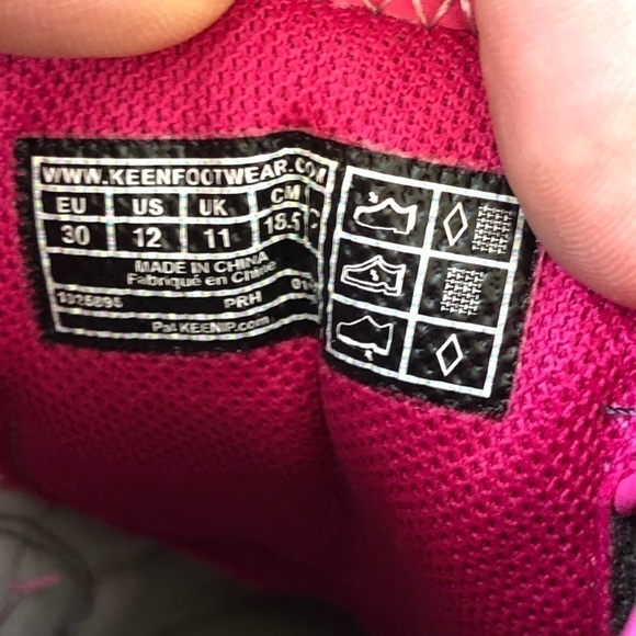 New Keen Toddlers Knotch Hollow Double Strap Sneaker 12 - Picture 11 of 11